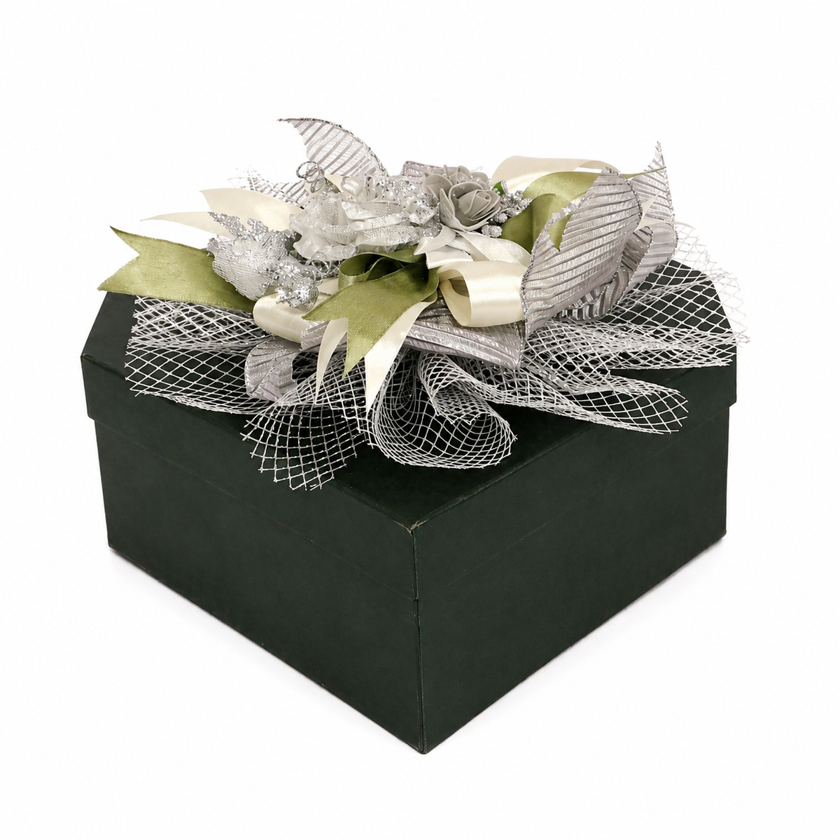Customized Green Heart Shape Gift Box