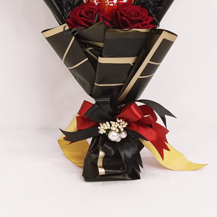 Sweet Indulgence Chocolate Bouquet Wrap & Roll