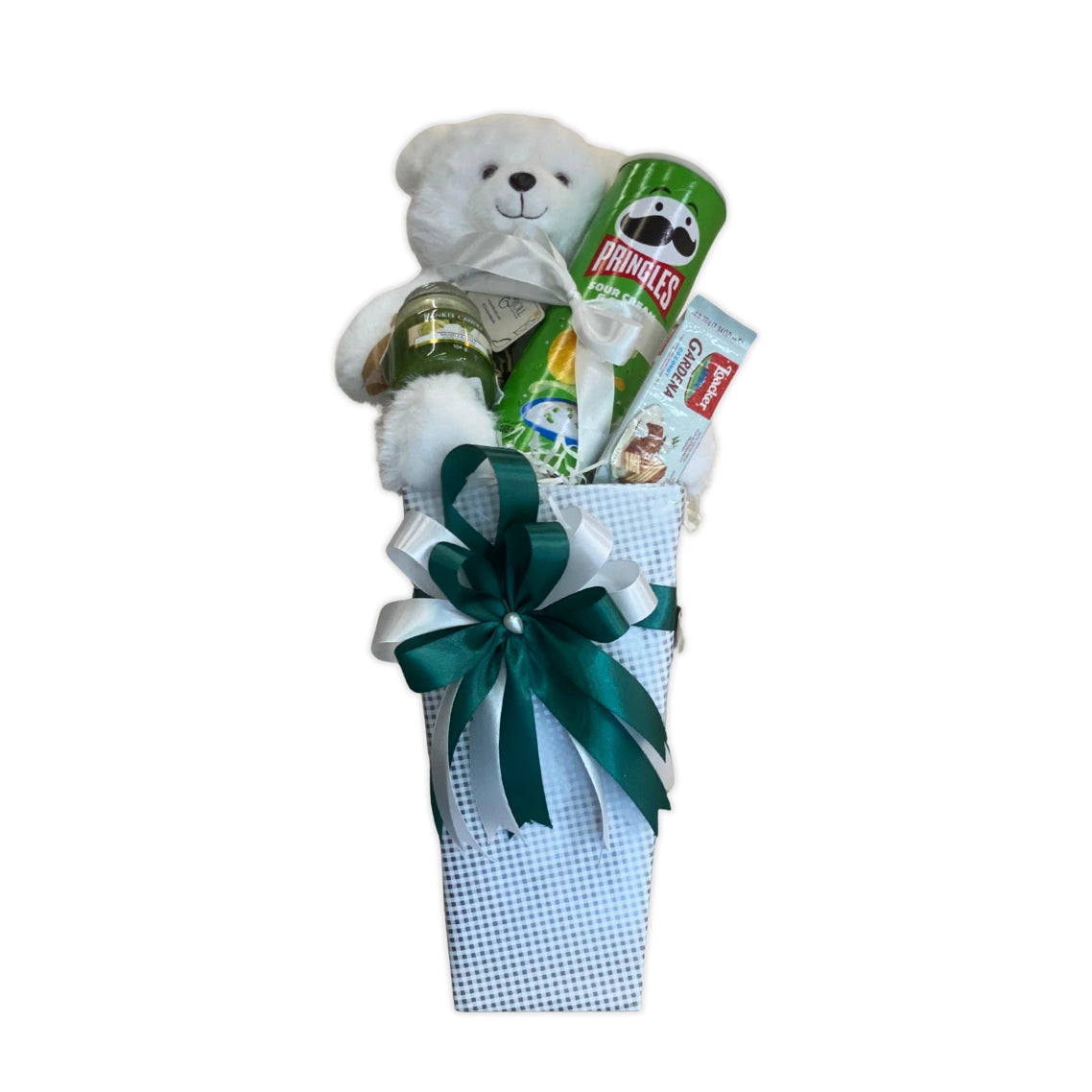 Azadi Aura Gift Hamper