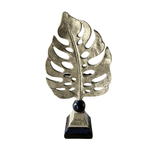 Premium Leaf Standing Showpiece