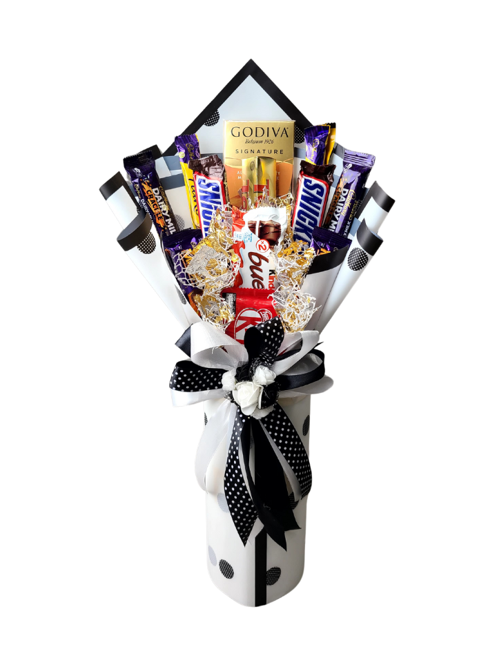 White Velvet Dream Chocolate Bouquet